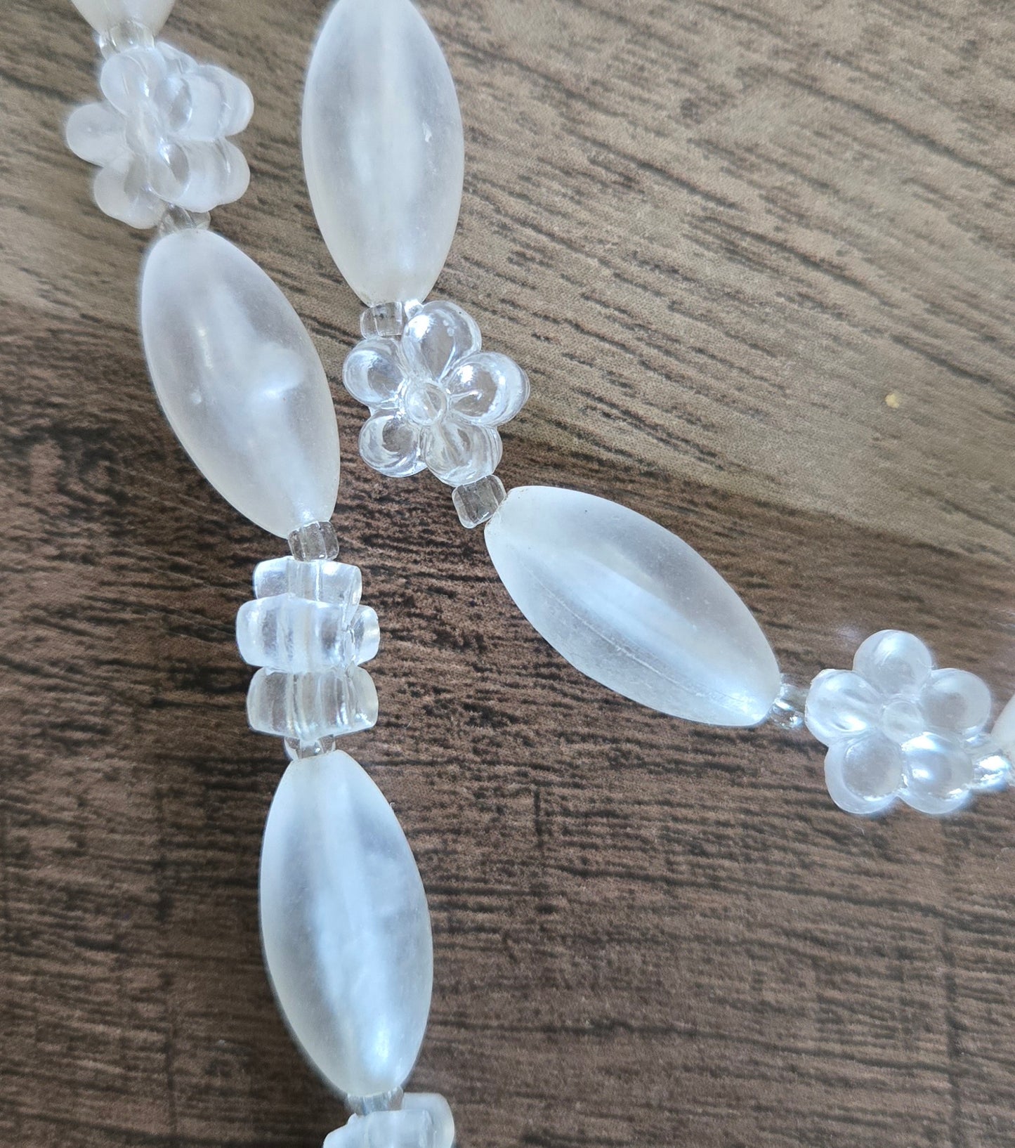 80's Vintage Floral Lucite  Necklace